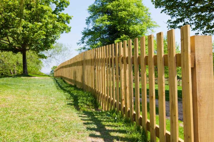 Faites-nous confiance pour la pose de clôture de votre propriété.